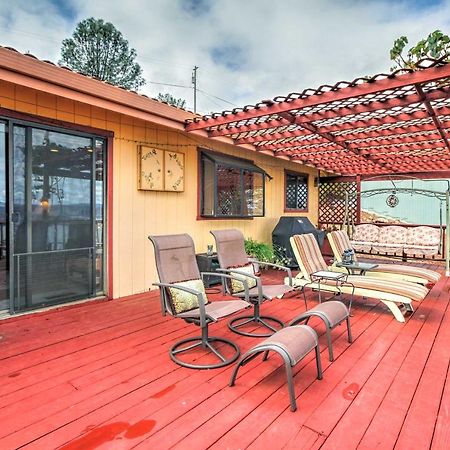 Spacious Kelseyville Home With Large Lakefront Deck! Экстерьер фото